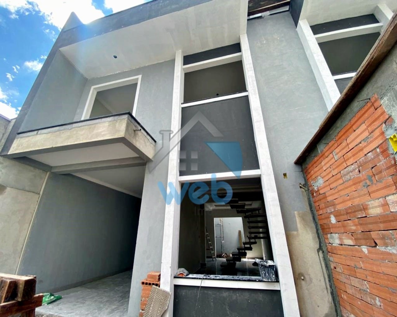 Foto do Sobrado com 4 quartos no Fazendinha, Curitiba - foto 1