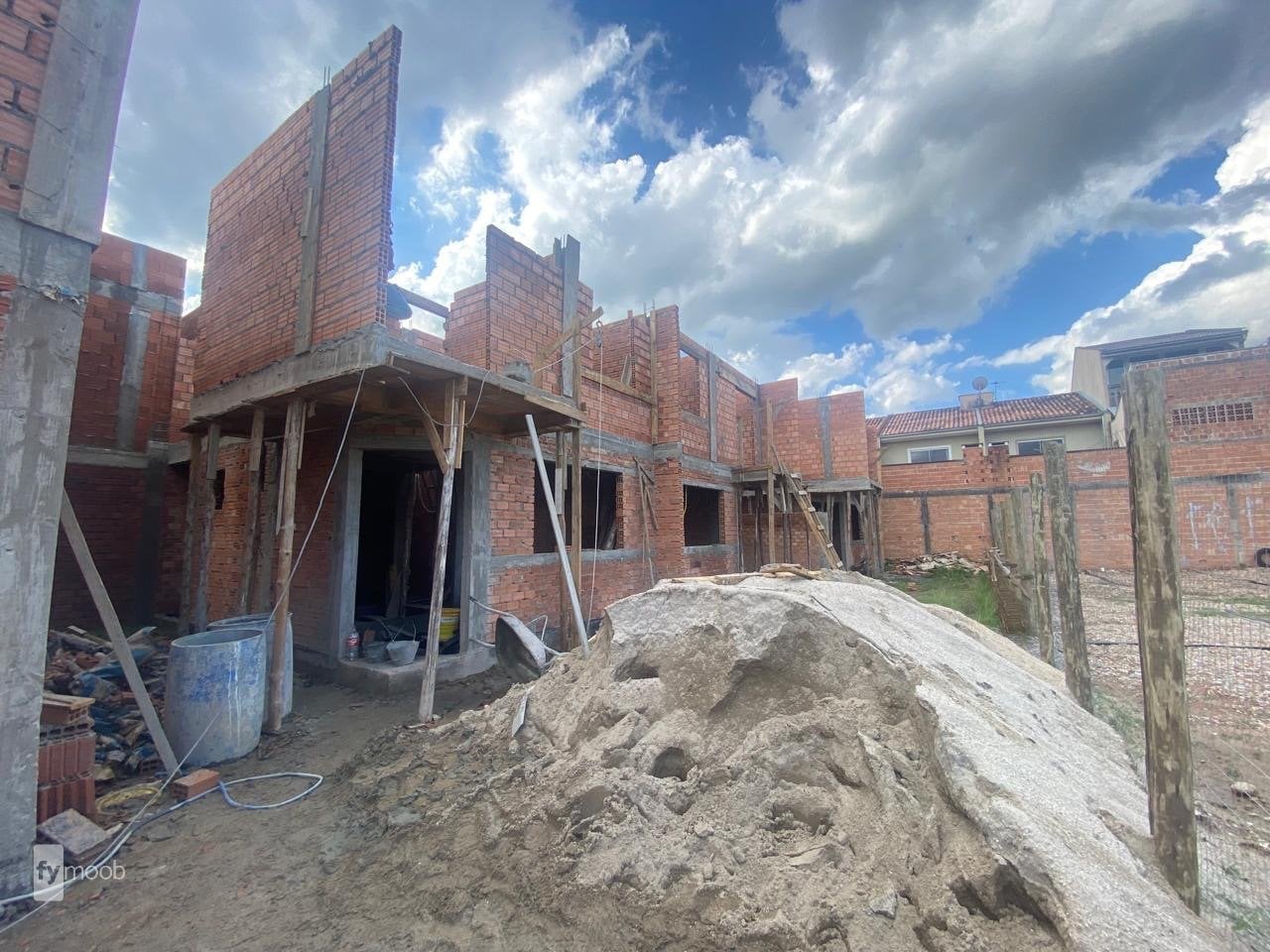 Foto do Casa em Condomínio com 2 quartos no Cidade Industrial, Curitiba - foto 1