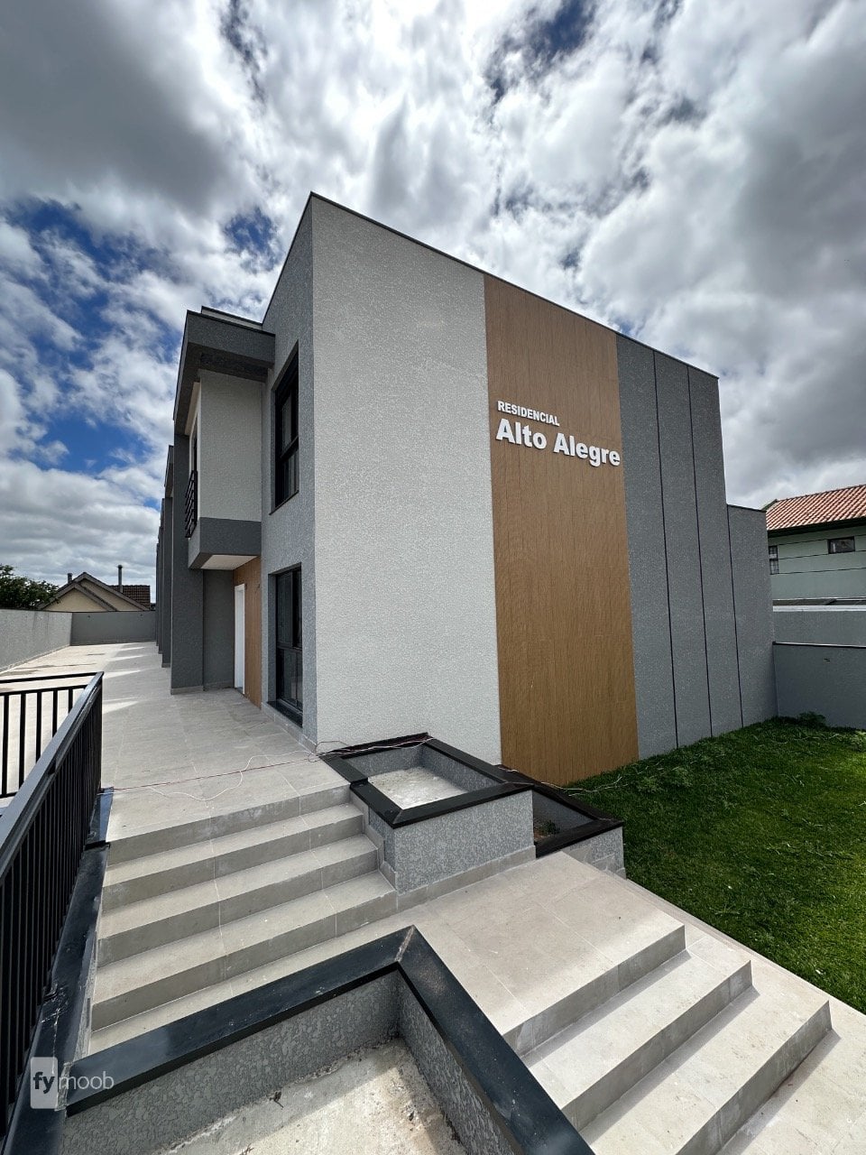 Foto do Sobrado com 3 quartos no Vista Alegre, Curitiba - foto 2