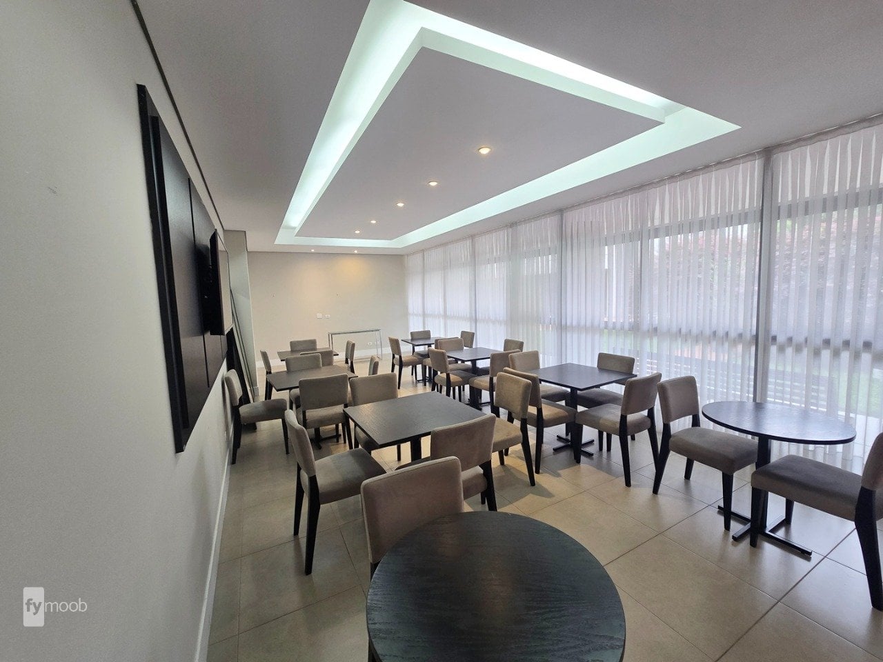 Foto do Apartamento com 2 quartos no Santo Inácio, Curitiba - foto 31