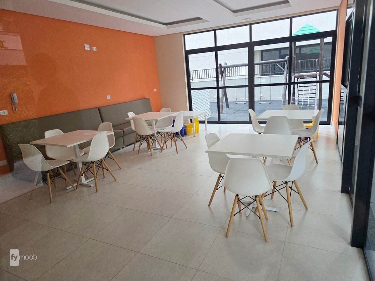 Foto do Apartamento com 2 quartos no Santo Inácio, Curitiba - foto 32