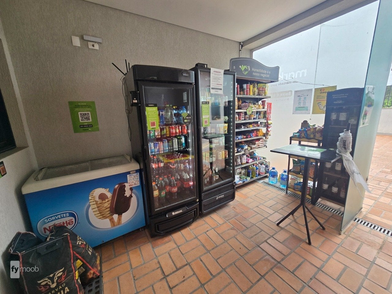 Foto do Apartamento com 2 quartos no Santo Inácio, Curitiba - foto 33