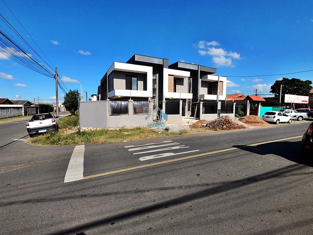 Foto do Sobrado com 3 quartos no Capão da Imbuia, Curitiba - foto 2
