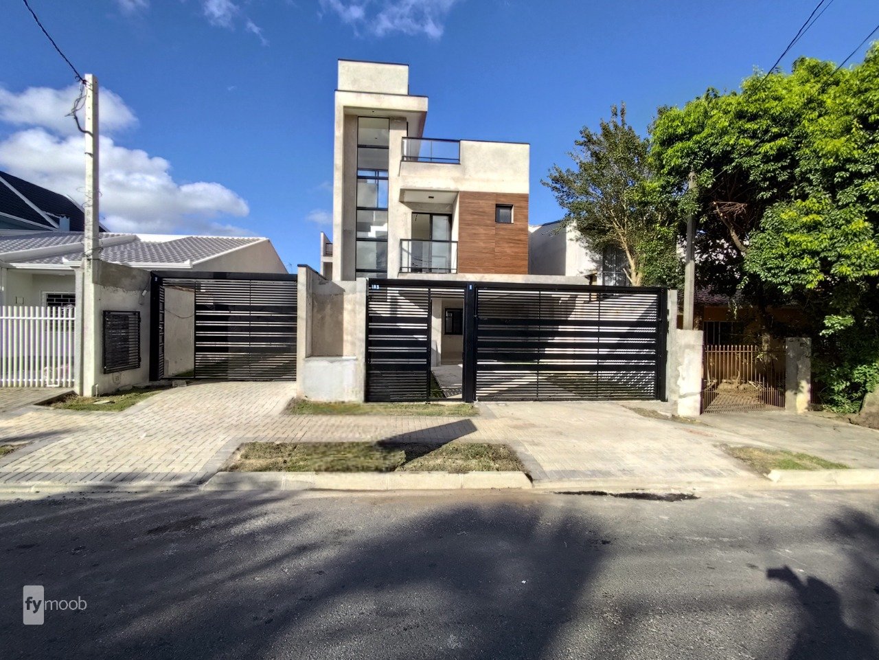 Foto do Sobrado com 3 quartos no Capão Raso, Curitiba - foto 2