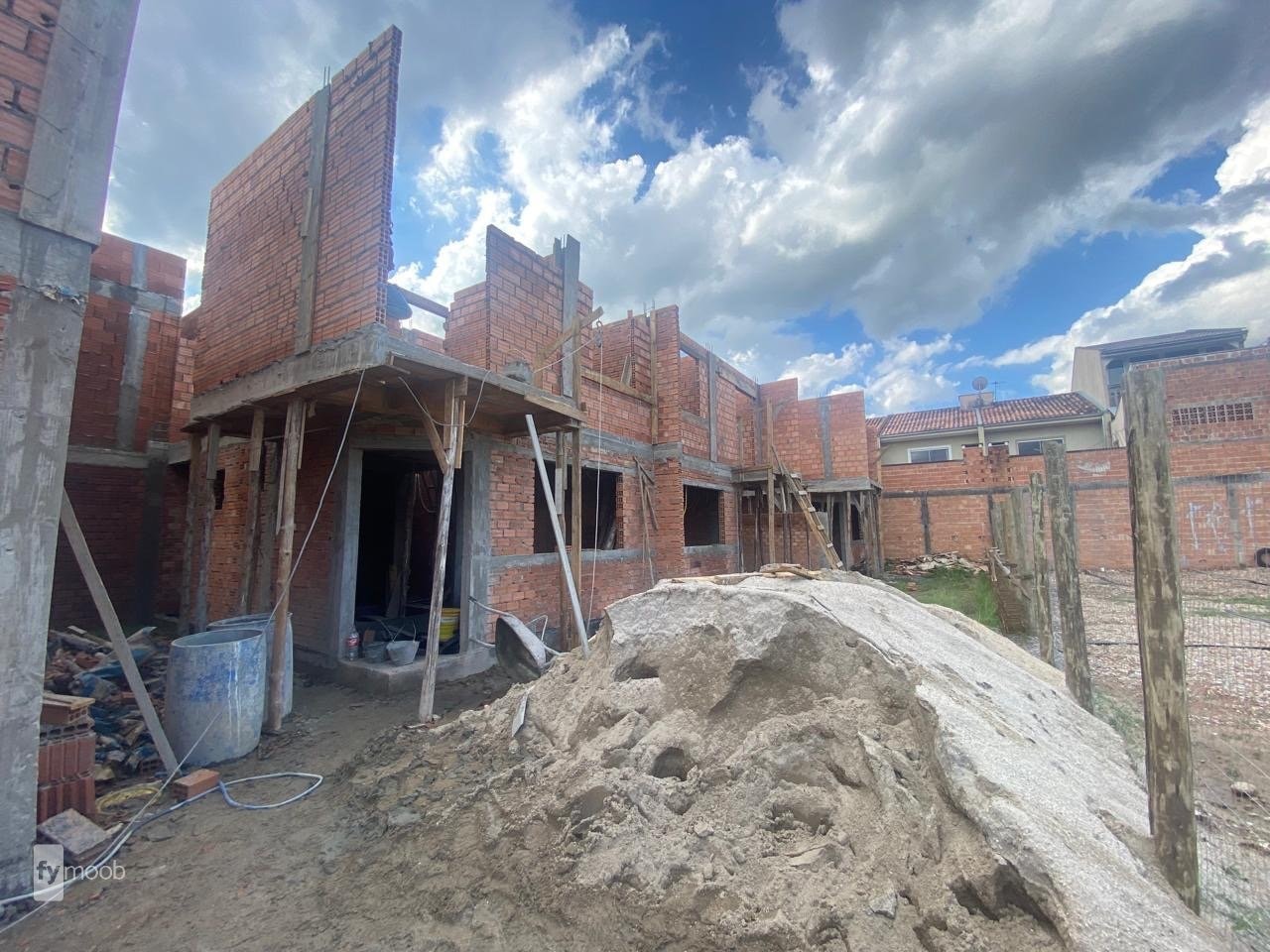 Foto do Casa em Condomínio com 2 quartos no Cidade Industrial, Curitiba - foto 1