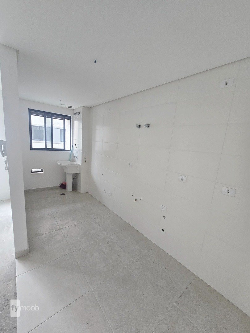 Foto do Apartamento com 2 quartos no Santo Inácio, Curitiba - foto 10