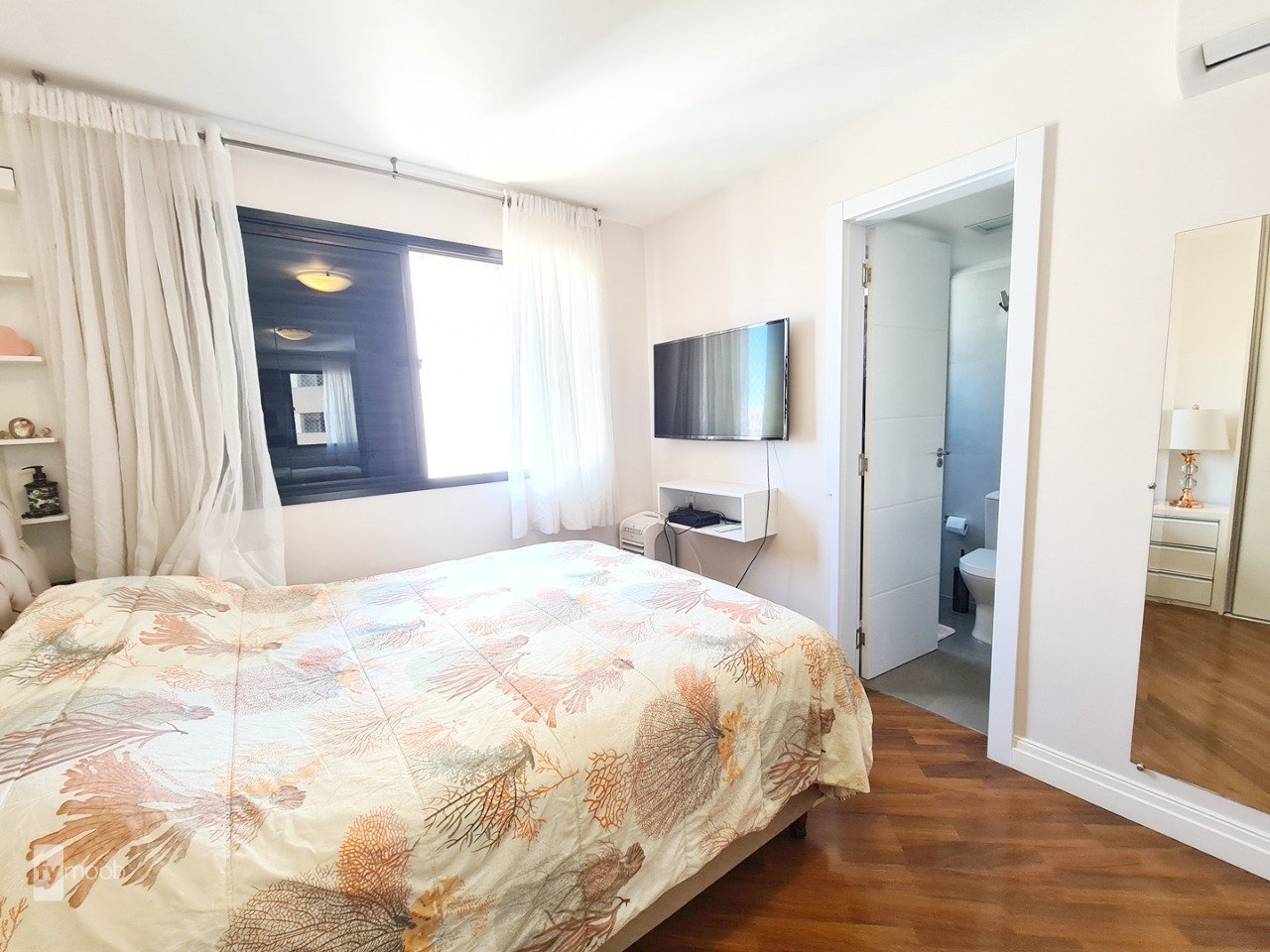 Foto do Apartamento com 3 quartos no Água Verde, Curitiba - foto 15