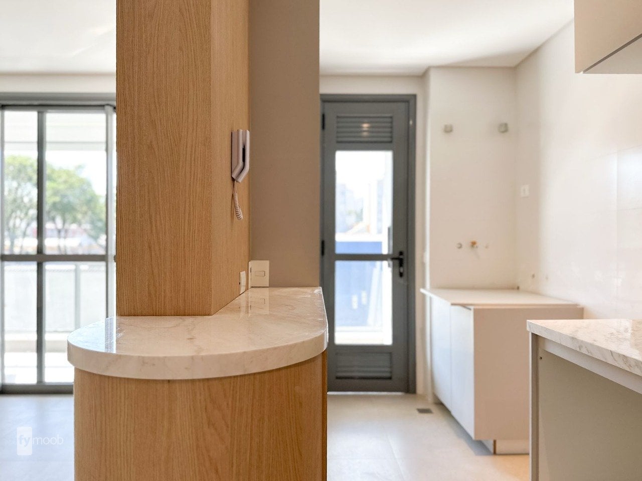 Foto do Apartamento com 2 quartos no Água Verde, Curitiba - foto 8