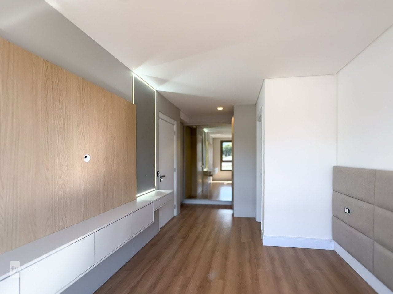 Foto do Apartamento com 2 quartos no Água Verde, Curitiba - foto 14