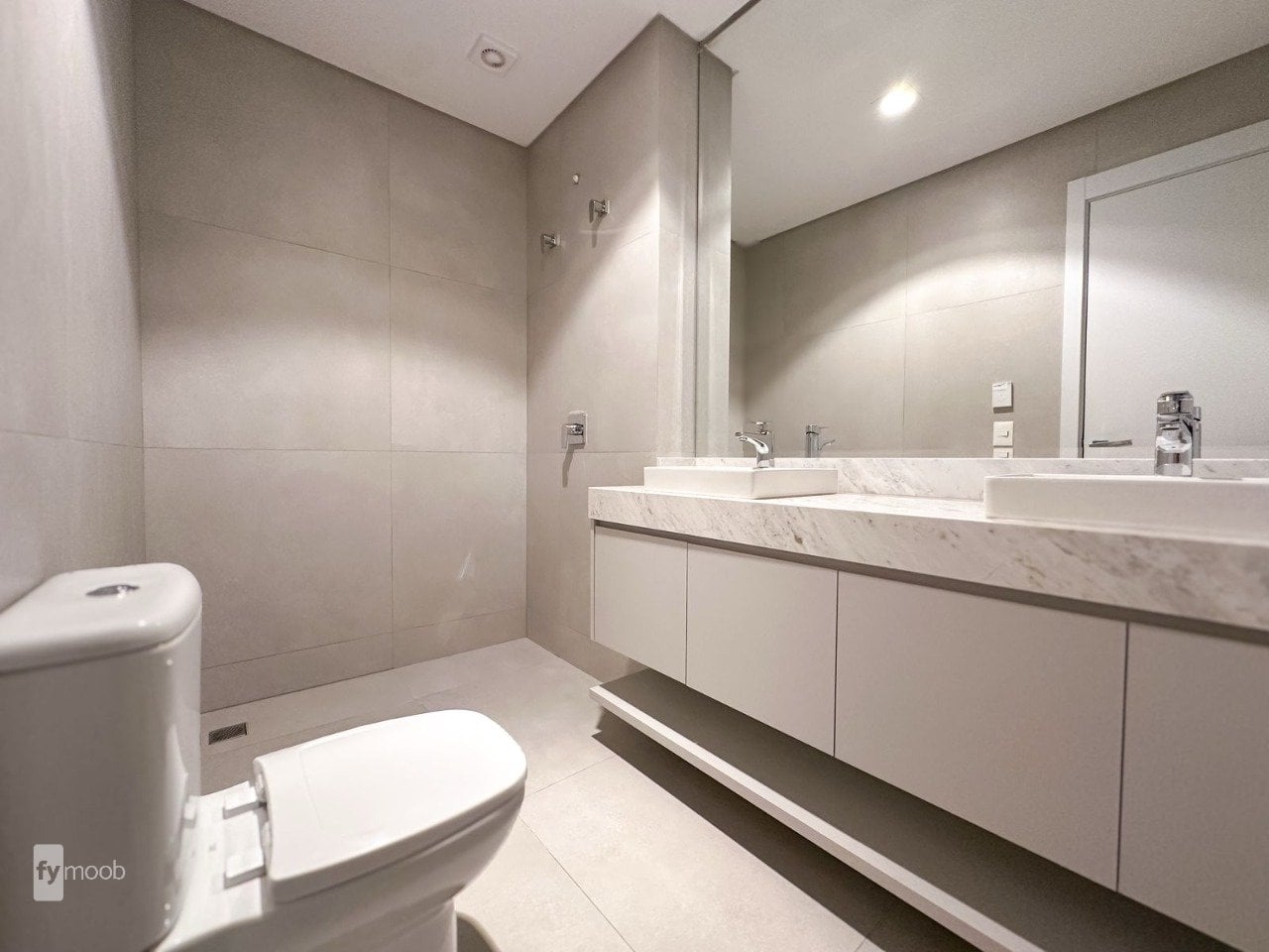 Foto do Apartamento com 2 quartos no Água Verde, Curitiba - foto 16