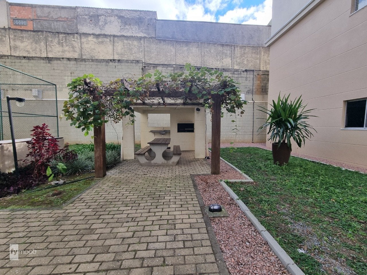 Foto do Apartamento com 2 quartos no Guaíra, Curitiba - foto 37