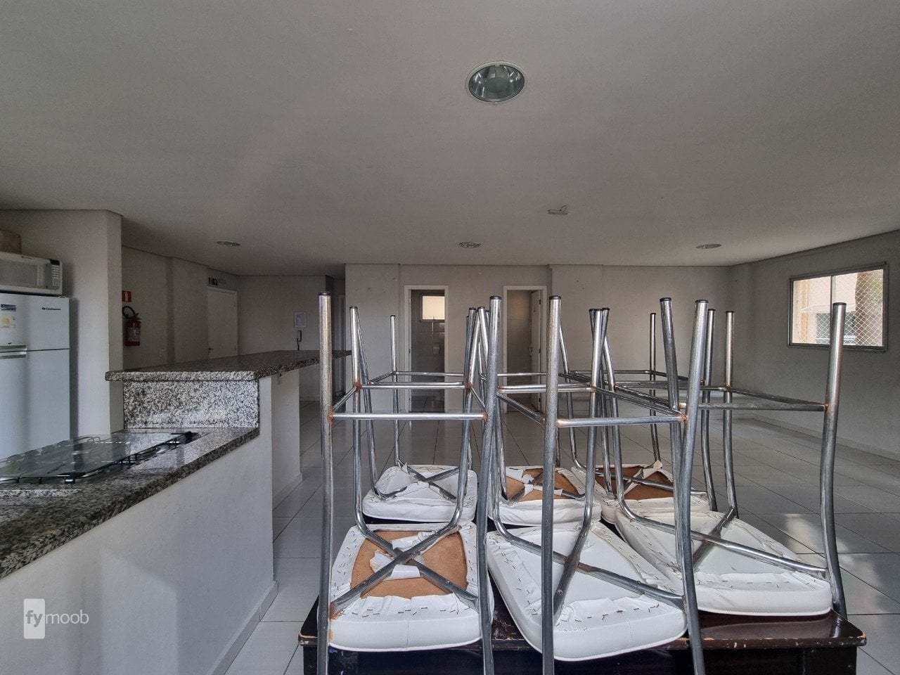 Foto do Apartamento com 2 quartos no Guaíra, Curitiba - foto 38