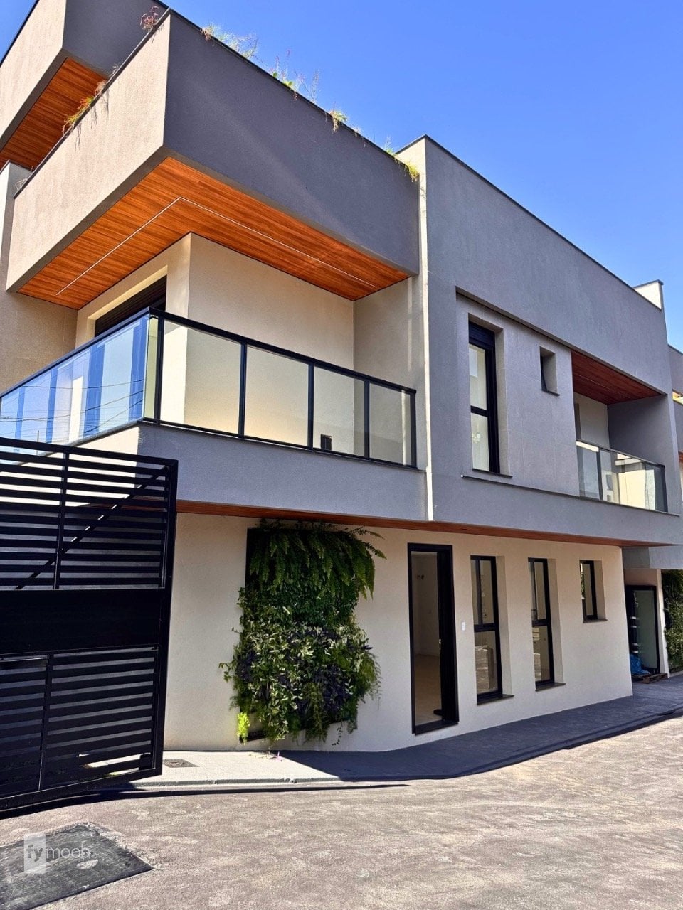 Foto do Casa em Condomínio com 3 quartos no Campina do Siqueira, Curitiba - foto 2