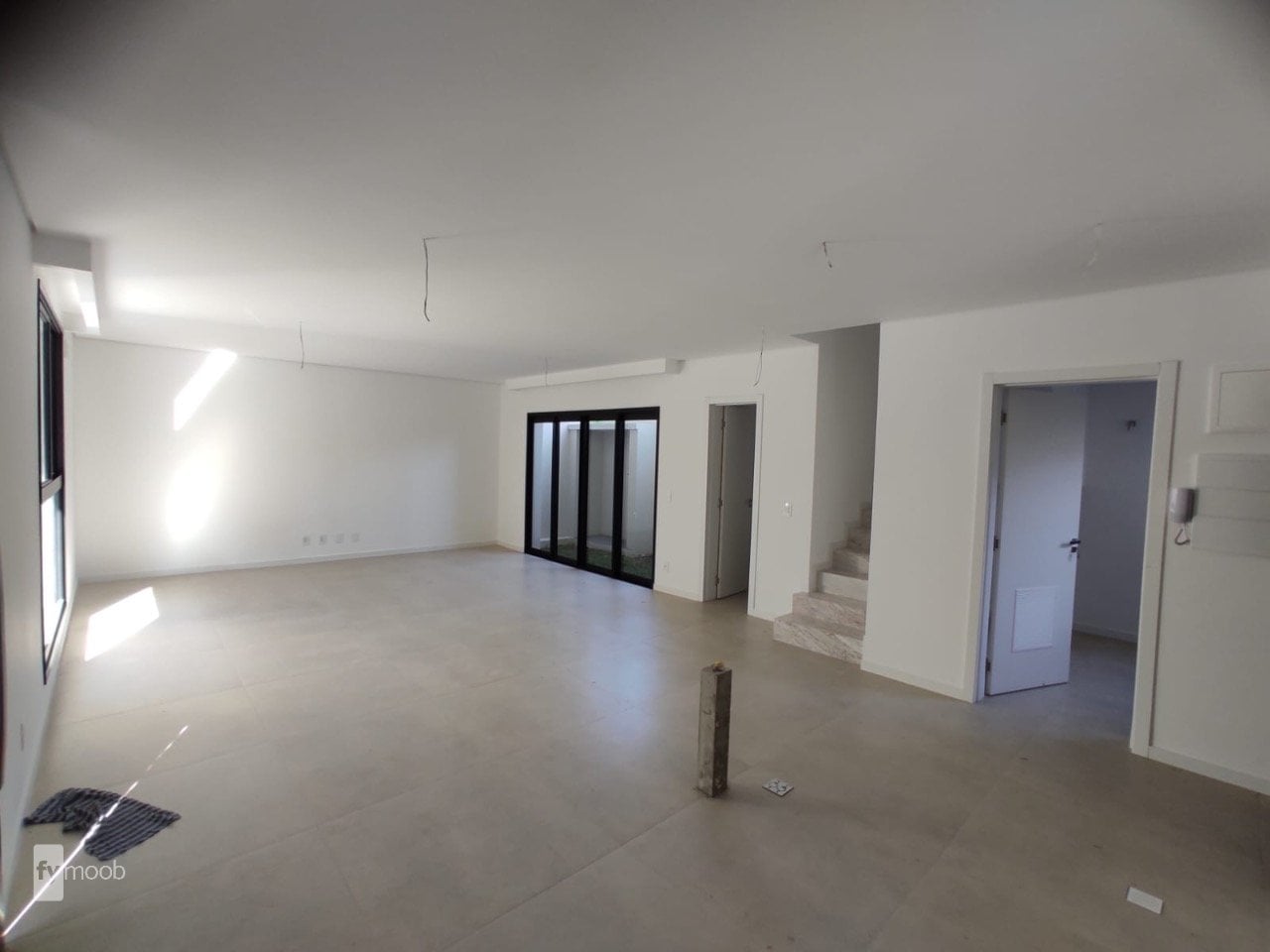 Foto do Casa em Condomínio com 3 quartos no Campina do Siqueira, Curitiba - foto 3