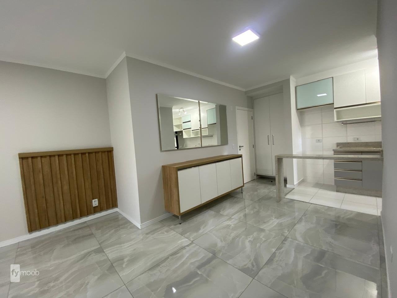 Foto do Apartamento com 2 quartos no Vila Izabel, Curitiba - foto 5