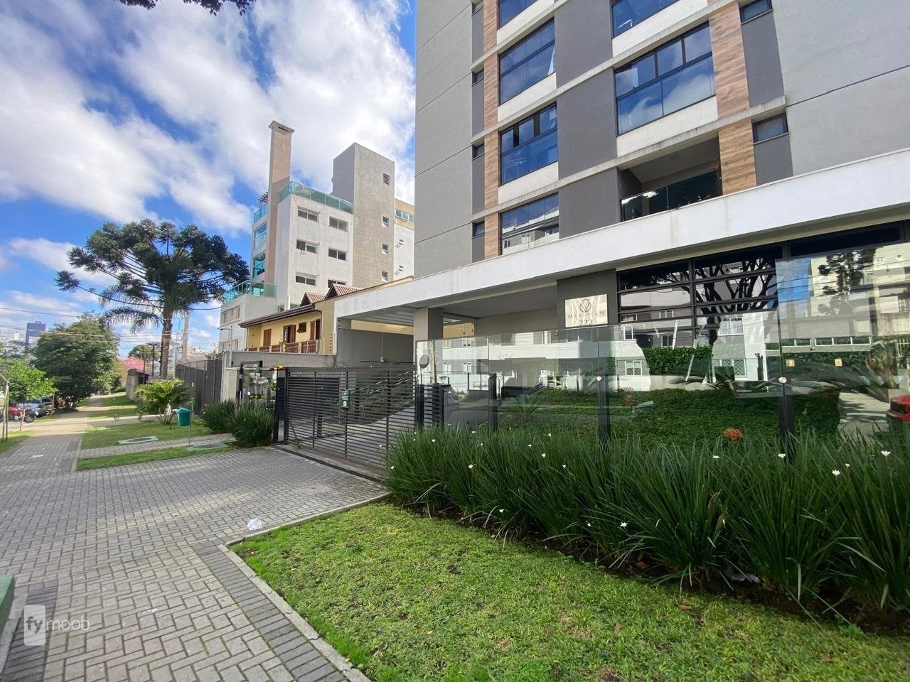 Foto do Apartamento com 2 quartos no Vila Izabel, Curitiba - foto 2
