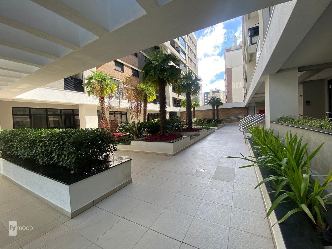 Foto do Apartamento com 2 quartos no Vila Izabel, Curitiba - foto 47