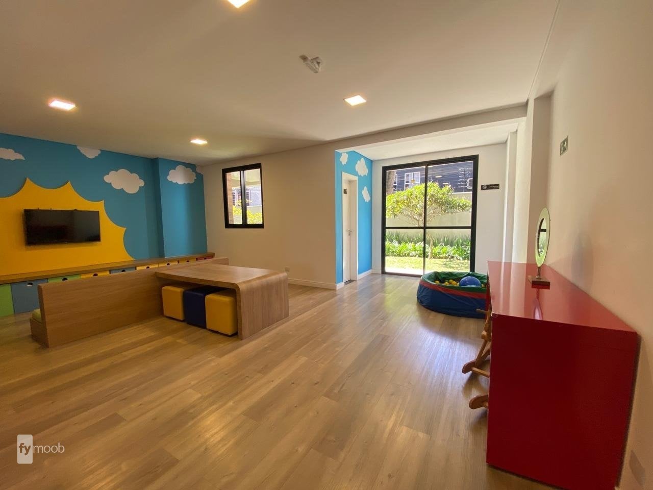 Foto do Apartamento com 2 quartos no Vila Izabel, Curitiba - foto 30
