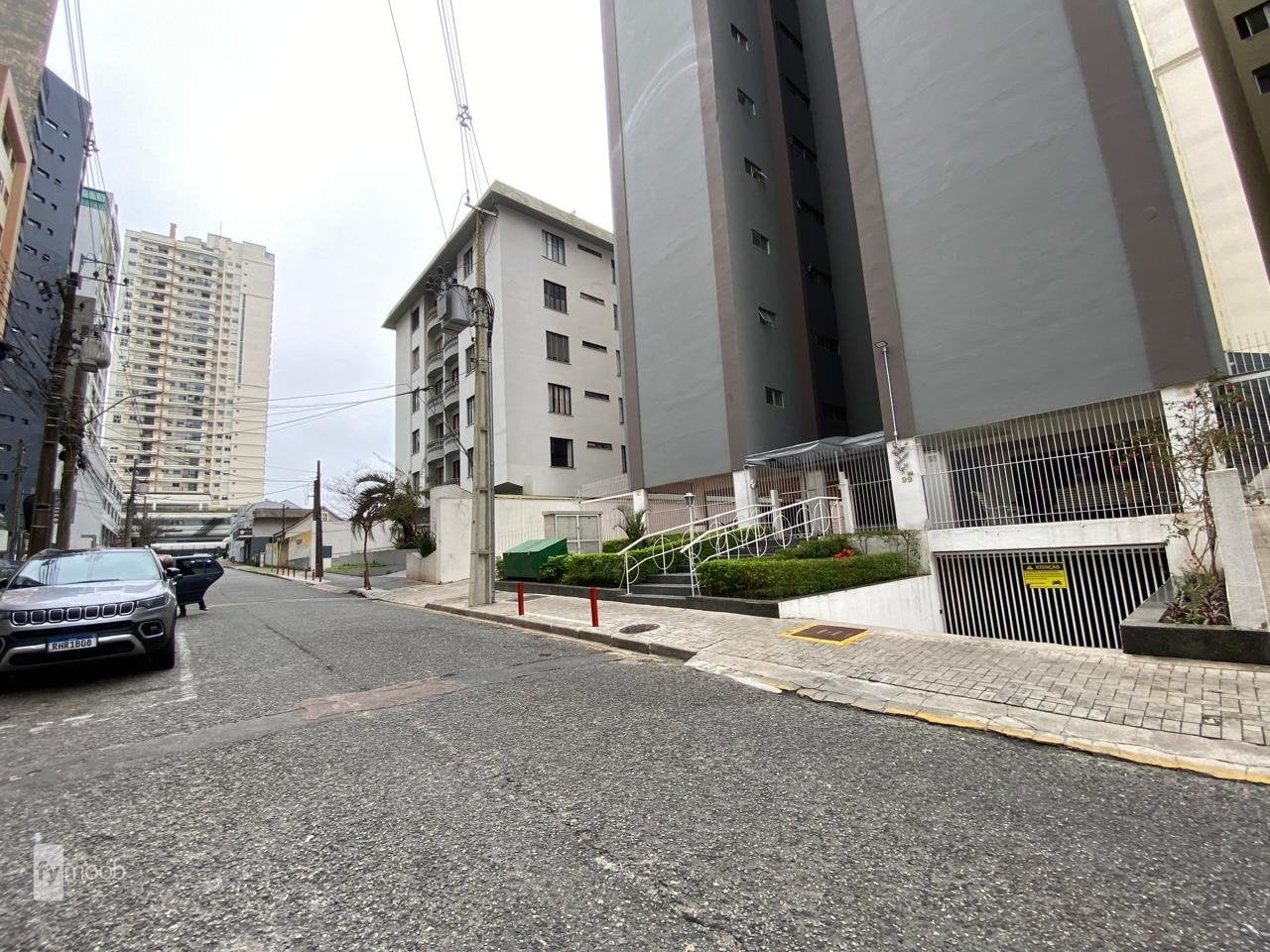 Foto do Apartamento com 2 quartos no Água Verde, Curitiba - foto 2