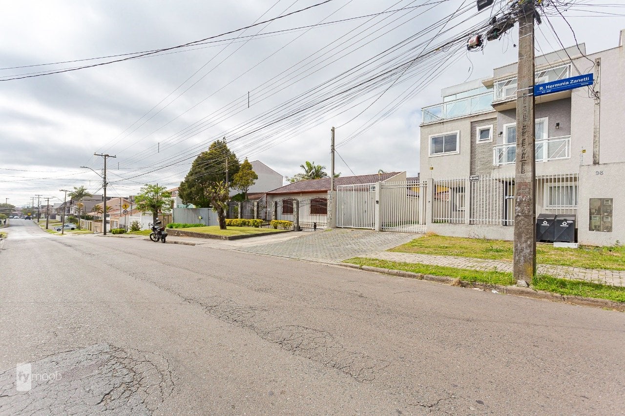 Foto do Casa em Condomínio com 3 quartos no Xaxim, Curitiba - foto 3
