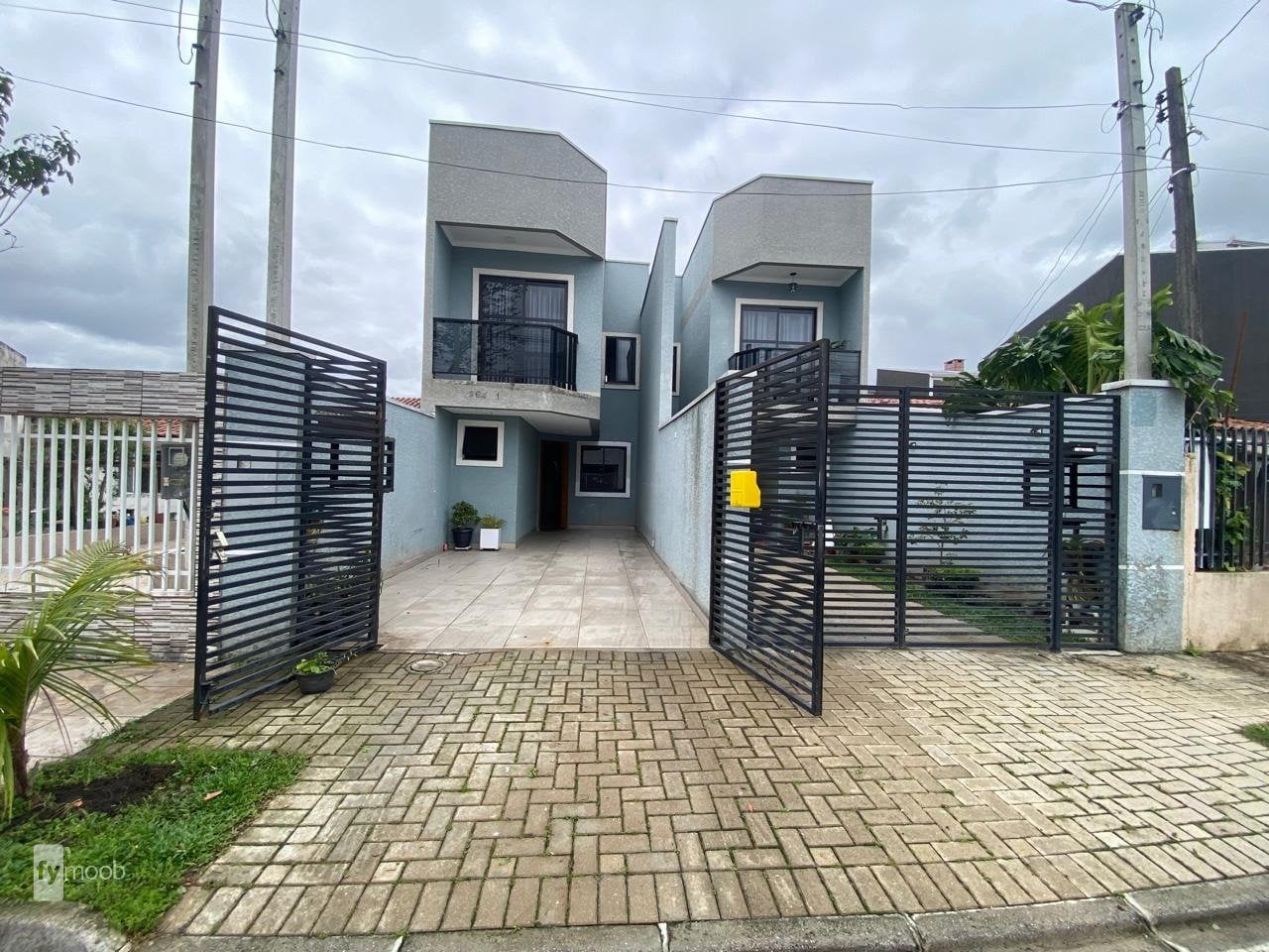 Foto do Sobrado com 3 quartos no Sítio Cercado, Curitiba - foto 1