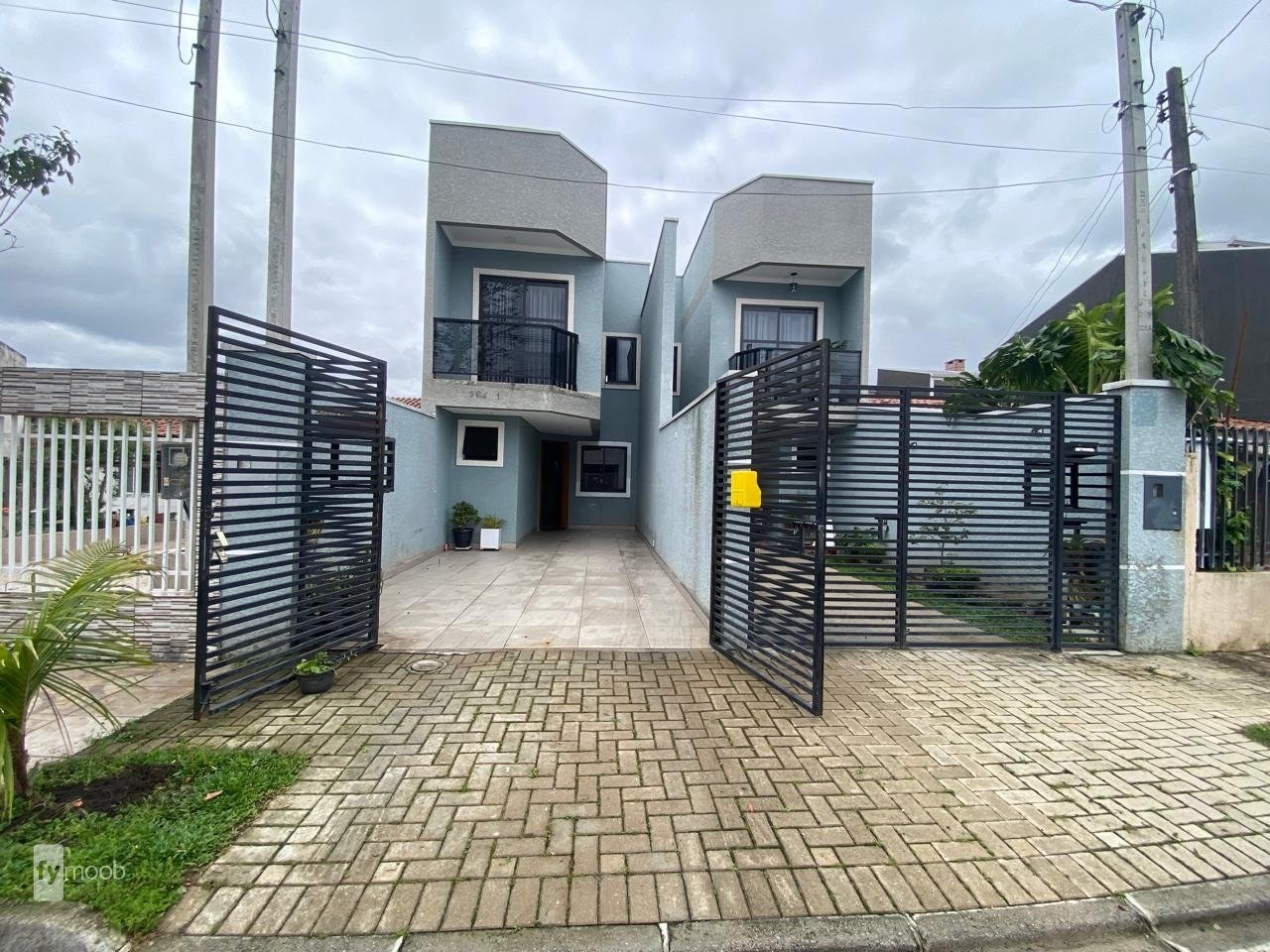 Foto do Sobrado com 3 quartos no Sítio Cercado, Curitiba - foto 1